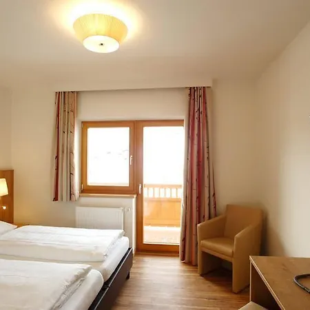 Hotel Familien & Wohlfuhlhotel Johanneshof 3*