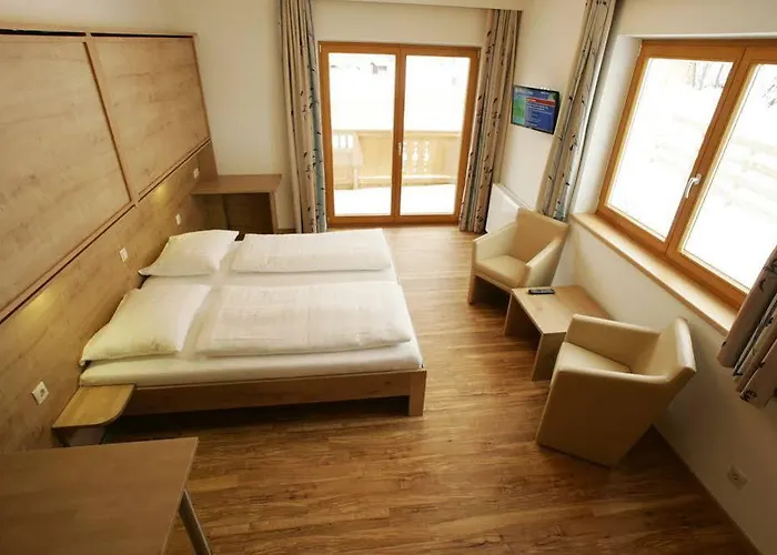 Familien & Wohlfuhlhotel Johanneshof 3*